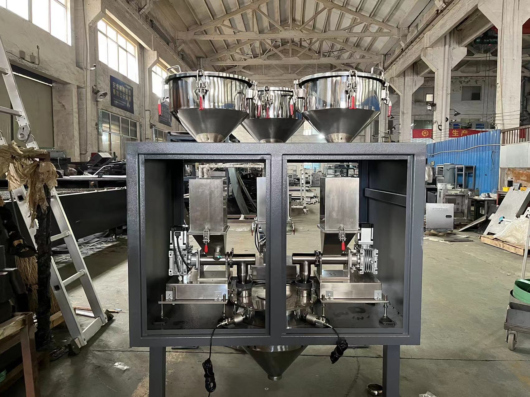 帶過渡斗的母粒機 帶過渡斗的母粒機