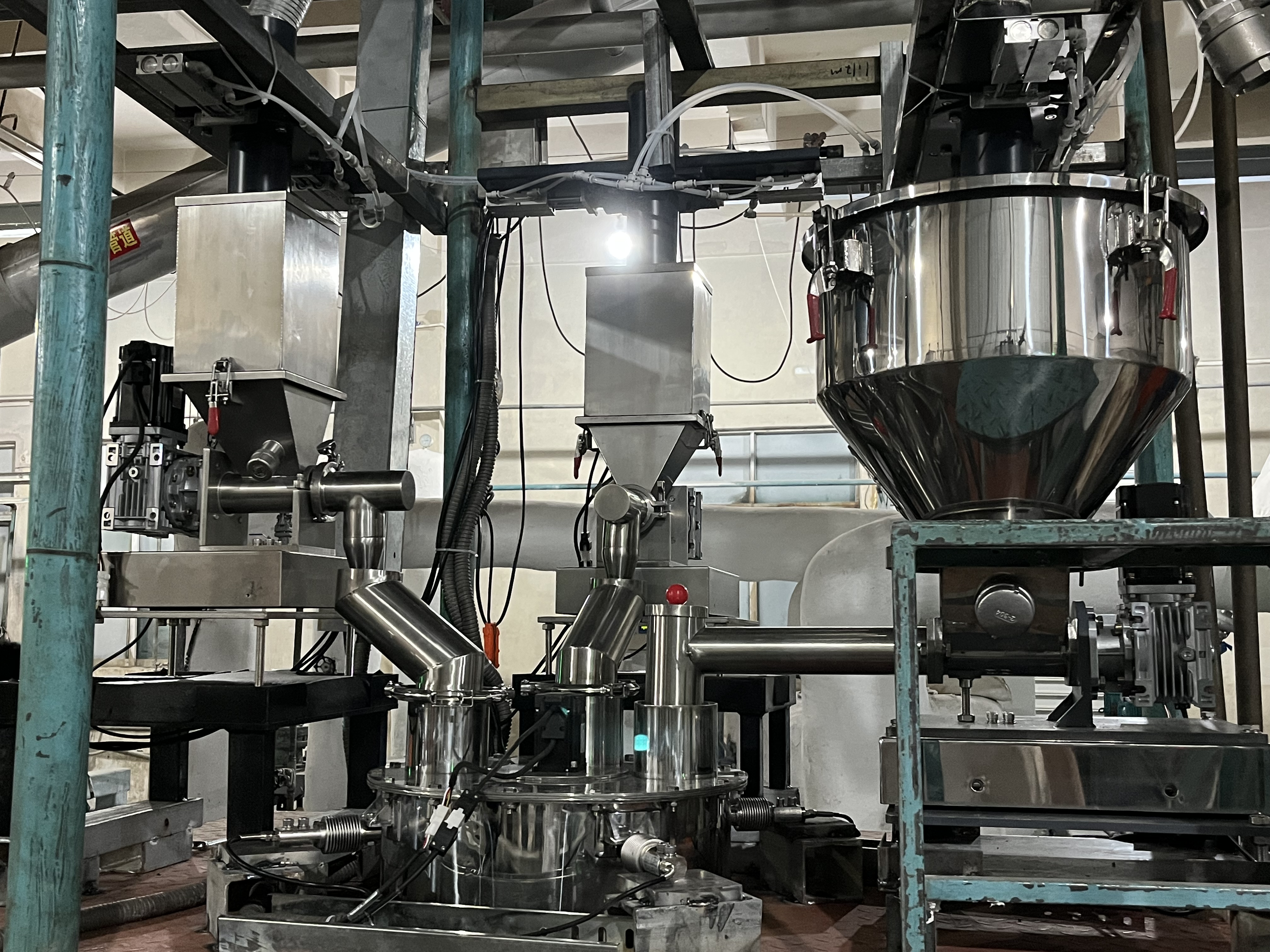 化纖企業(yè)怎么選擇母粒機(jī) 化纖企業(yè)怎么選擇母粒機(jī)